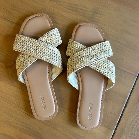 Old Navy Shoes - Old Navy Women's Woven Tan Sandals